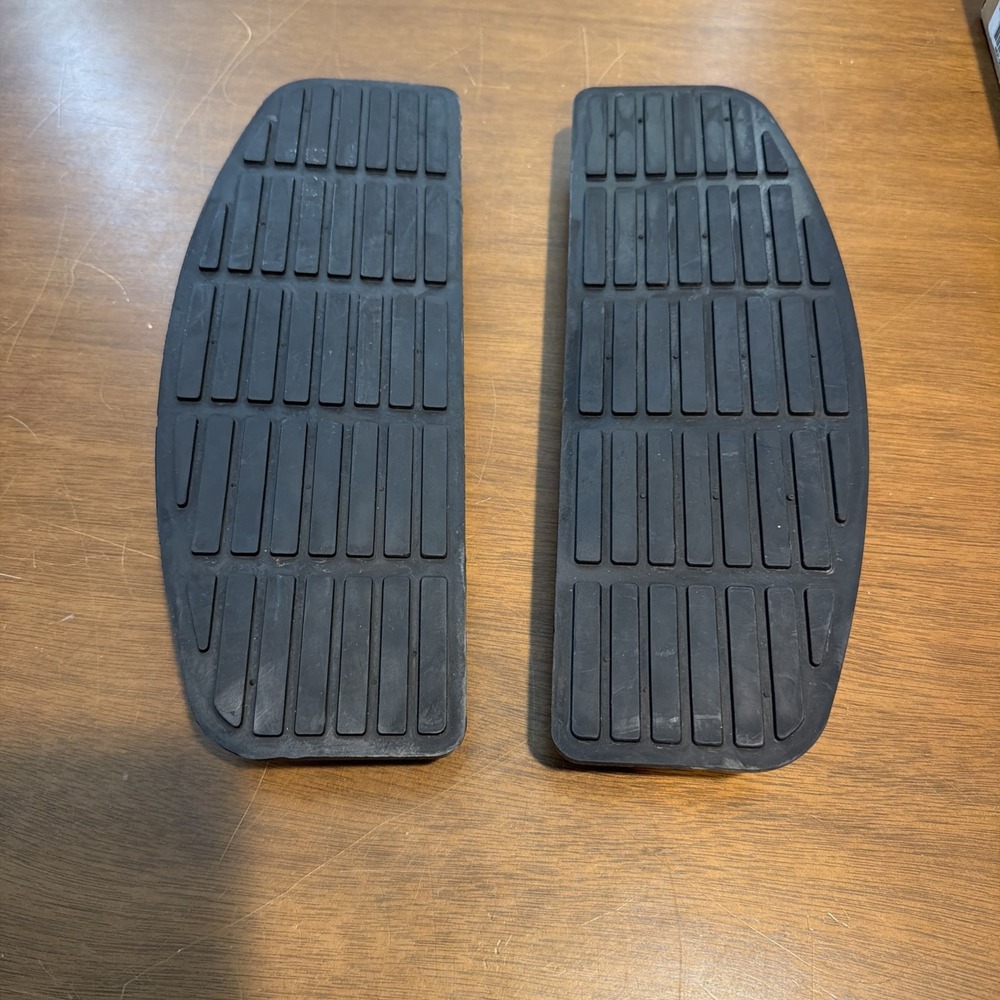 Harley Davidson Touring Floorboard Insert Rubber Pad Front Foot Driver 1986-2003